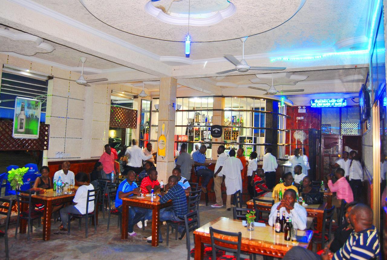 Best Point Hotel Dar es Salaam Exterior foto